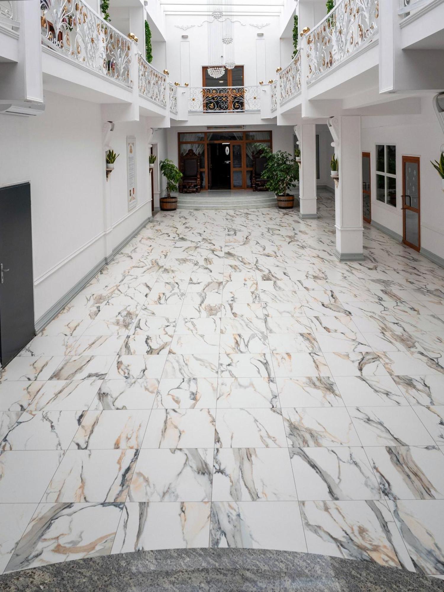 Perla Aparthotel Augustow Exterior photo